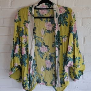 ANTHROPOLOGIE FLORAL KIMONO